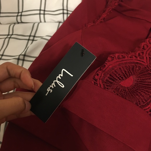 Red lulus 2 piece dress - Picture 3 of 5